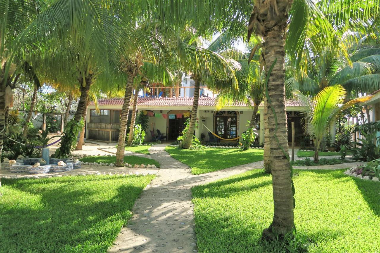 El Milagro Beach Hotel And Marina إيسلا موخيريس المظهر الخارجي الصورة